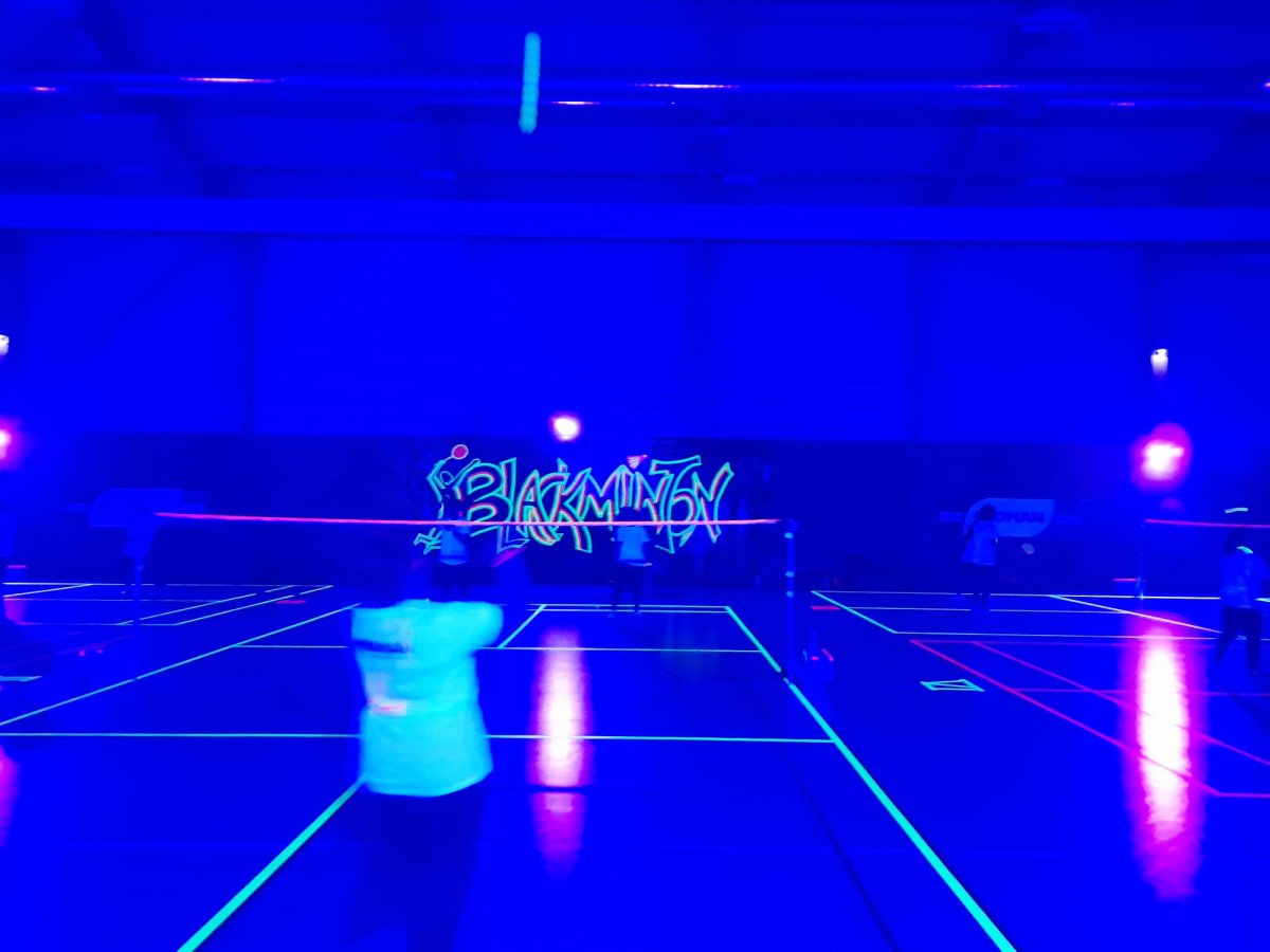 🏸✨ Retour sur le tournoi Blackminton de Pont-de-Salars